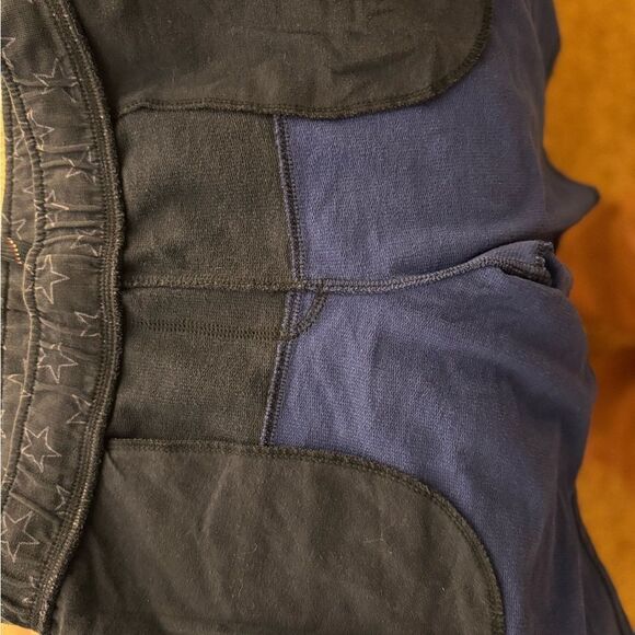 Boys  Navy Star Pattern Shorts from Cat & Jack - Picture 5 of 7